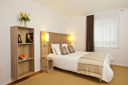 Estrasburgo Francia mega código de promoción booking.com