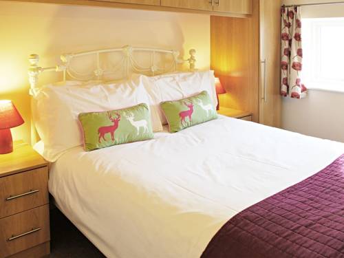 Rowarth  United Kingdom Booking.com Hotel