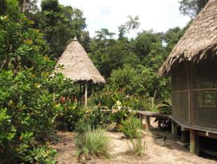 Leticia Colombia mega hotel