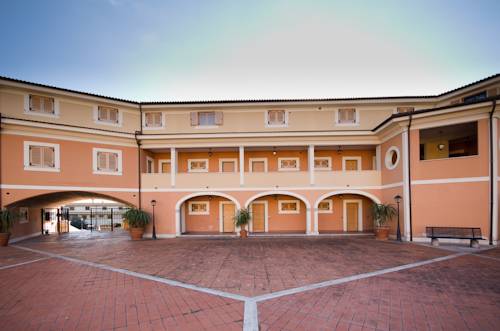 Bracciano Italy Booking.com Hotel