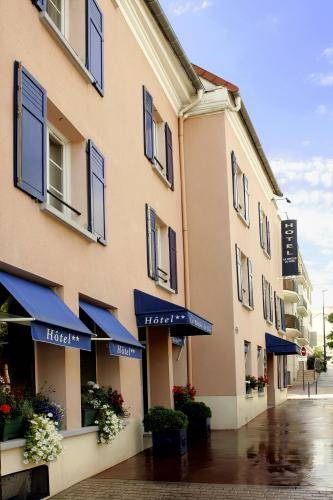 Clamart France Booking.com Hotel