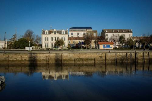 Mortagne sur Gironde France méga code promo booking.com