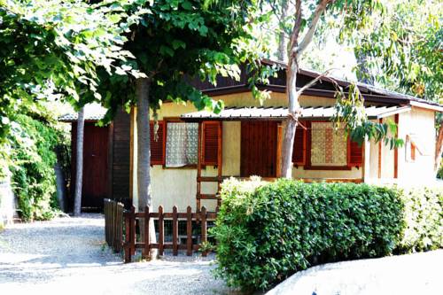 Albenga Italia mega código de promoción booking.com