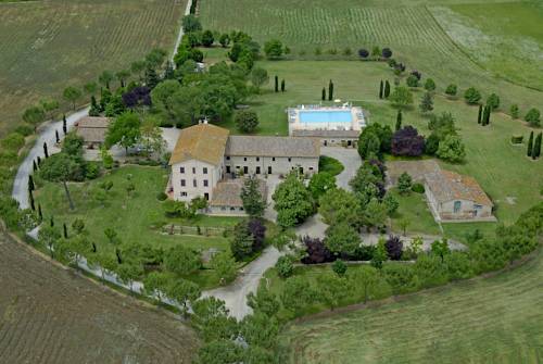 Casole dʼElsa Italien Mega Hotel Gutscheincode Booking.com