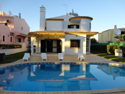 Vilamoura Portugal hotel mega promotiecode Booking.com