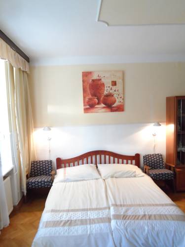 Szeged Hongrie méga code promo booking.com