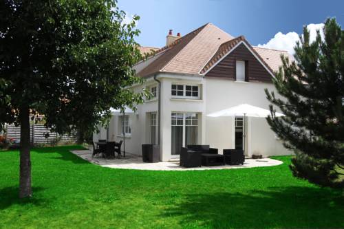 Magny-le-Hongre Frankreich Mega Hotel Gutscheincode Booking.com