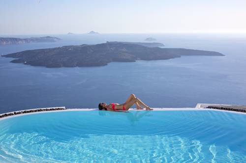 Firostefani Grecia mega código de promoción booking.com