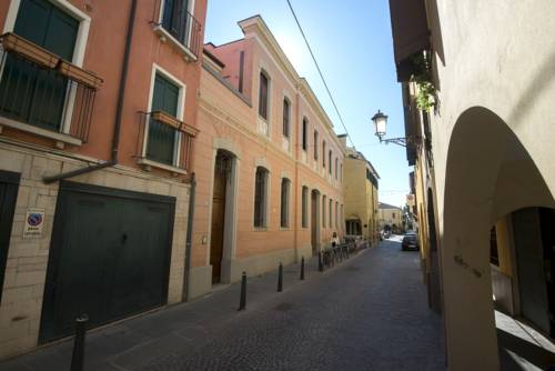 Padua Italia mega código de promoción booking.com