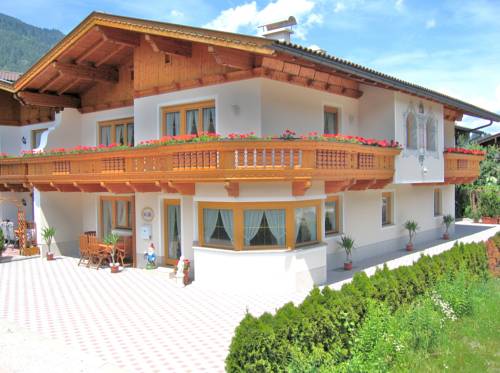 Aschau in het Zillertal Oostenrijk hotel mega promotiecode Booking.com