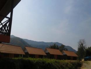 Pakbeng Laos mega hotel