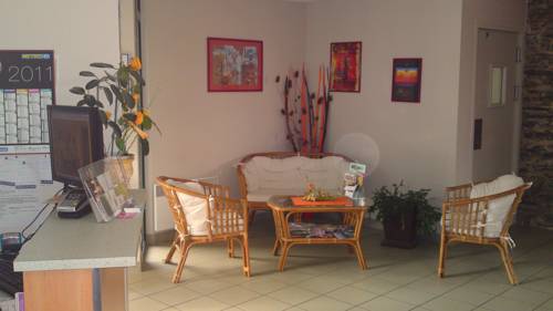 Uzel Prés L'oust France Booking.com Hotel