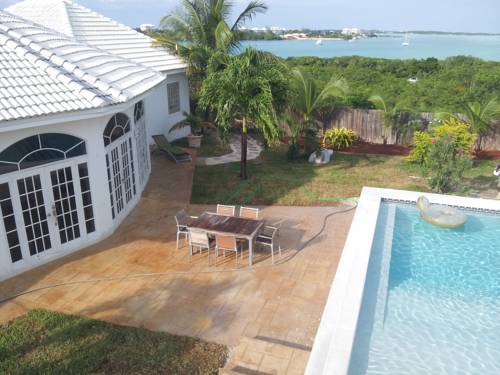 Georgetown Bahamas Mega Hotel Gutscheincode Booking.com