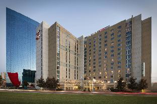 Indianapolis (IN) United States mega hotel