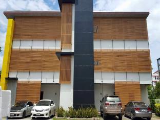 Chiang Mai Thailand mega hotel
