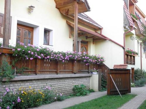 Győr Ungarn Mega Hotel Gutscheincode Booking.com