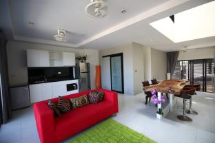 Koh Samui Thailand mega hotel