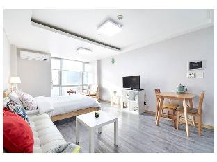 Seoul South Korea mega hotel