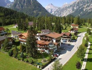 Pertisau Austria mega hotel