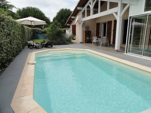 Angresse Frankreich Mega Hotel Gutscheincode Booking.com