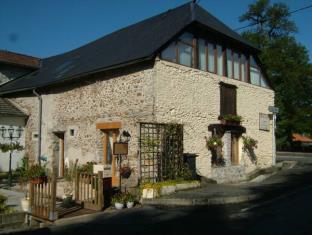 La Barthe-de-Neste France mega hotel