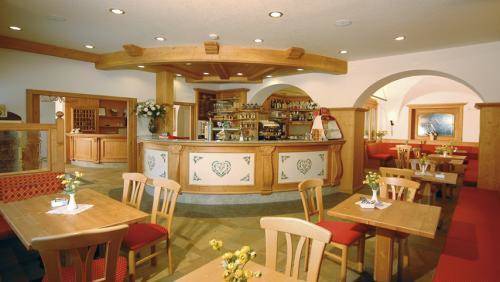 Baselga di Pine Italy Booking.com Hotel