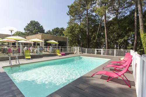 Caudan Frankreich Mega Hotel Gutscheincode Booking.com