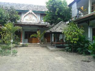 Lombok Indonesia mega hotel