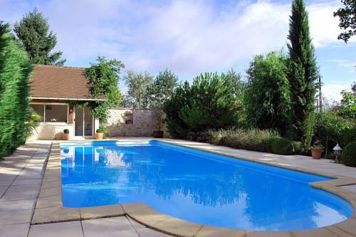 Thenon Frankrijk hotel mega promotiecode Booking.com