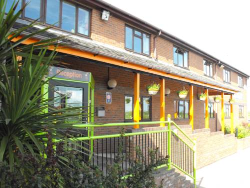 Dutton United Kingdom Booking.com Hotel