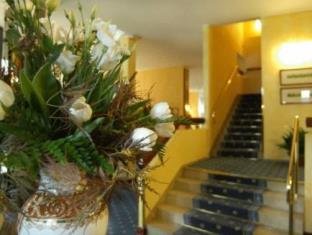 Trezzano sul Naviglio Italy mega hotel