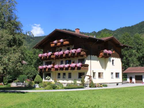 Schladming  Österreich Mega Hotel Gutscheincode Booking.com