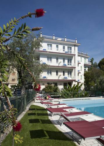 Alassio Italien Mega Hotel Gutscheincode Booking.com