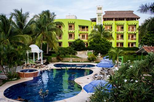 Puerto Escondido Mexico hotel mega promotiecode Booking.com