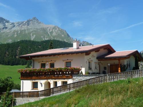 Nauders Oostenrijk hotel mega promotiecode Booking.com