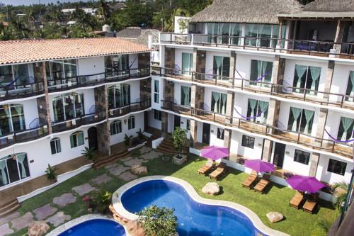 Puerto Escondido Mexico hotel mega promotiecode Booking.com