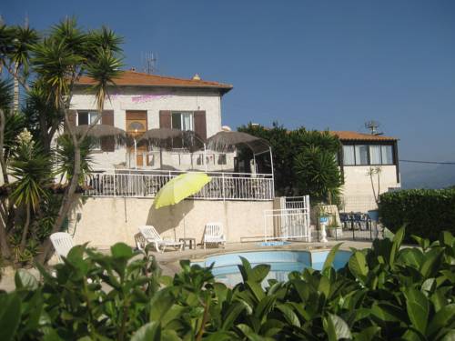 St Laurent Du Var France Booking.com Hotel