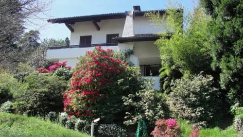 Oleggio Italy Booking.com Hotel