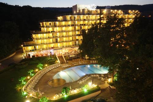 Arenas doradas Bulgaria mega código de promoción booking.com