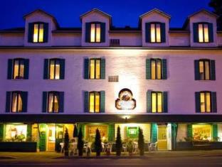 North Hatley (QC) Canada mega hotel
