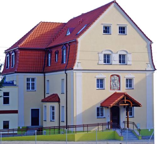 Pieniężno Poland Booking.com Hotel