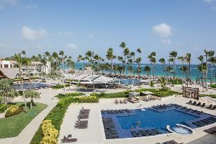 Punta Cana Dominican Republic mega hotel