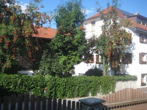 Axams Österreich Mega Hotel Gutscheincode Booking.com