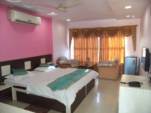 Betūl Indien Mega Hotel Gutscheincode Booking.com