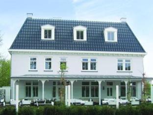 Ouddorp Netherlands mega hotel