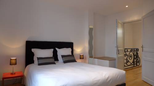 Versailles Frankreich Mega Hotel Gutscheincode Booking.com
