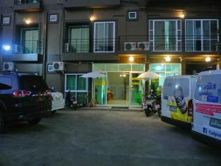 Udon Thani Thailand mega hotel
