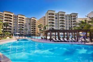 Cancun Mexico mega hotel