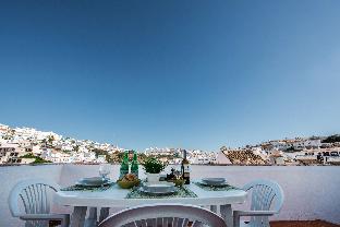 Albufeira Portugal mega hotel