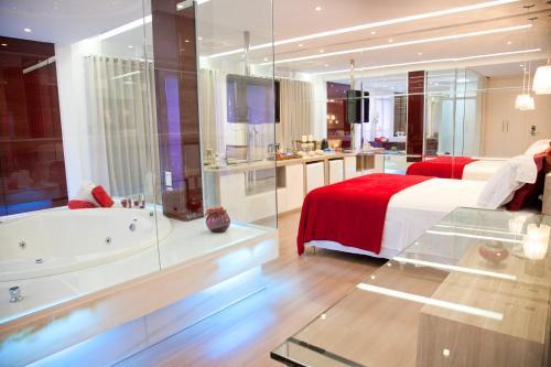 Formiga Brazil mega hotel
